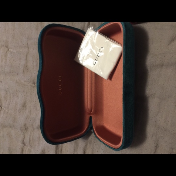 Brand New Gucci Sunglasses - Picture 5 of 7